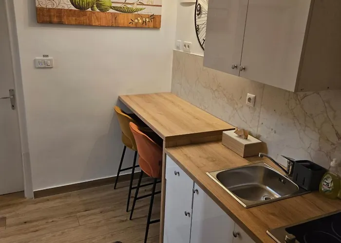 Apartment Maja - Strict Center Of Zagreb