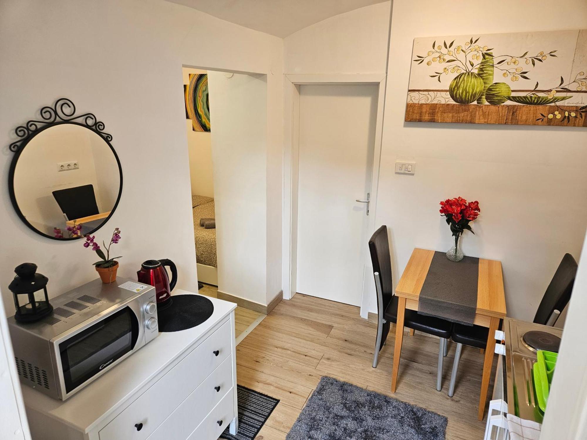Apartment Maja - Strict Center Of