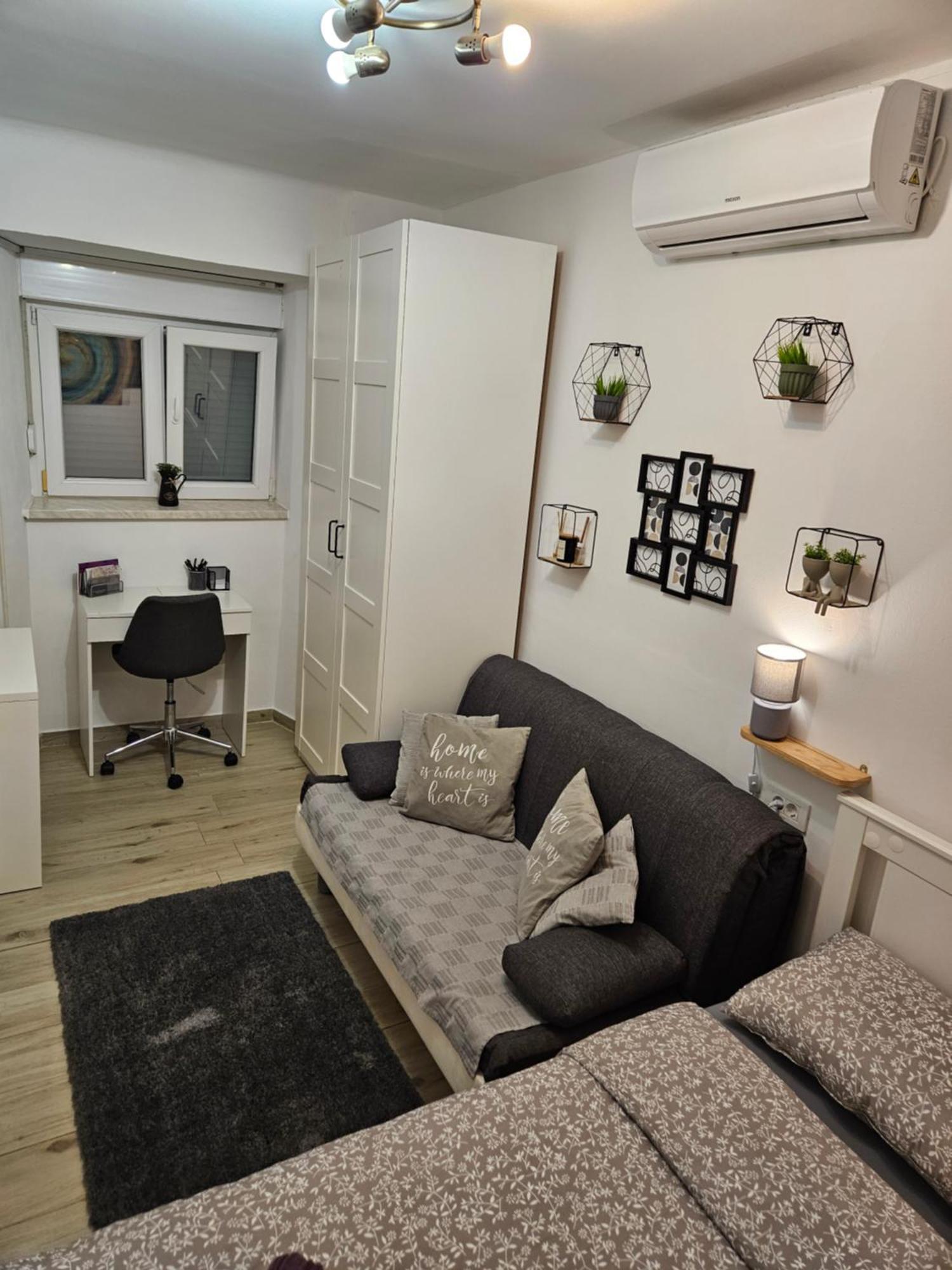 Apartment Maja - Strict Center Of