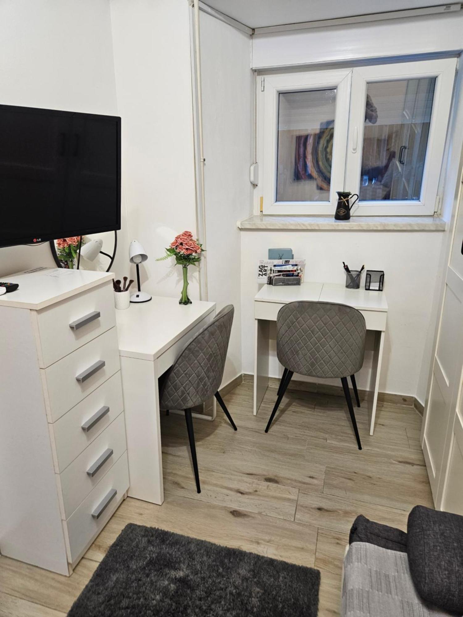 Apartment Maja - Strict Center Of *