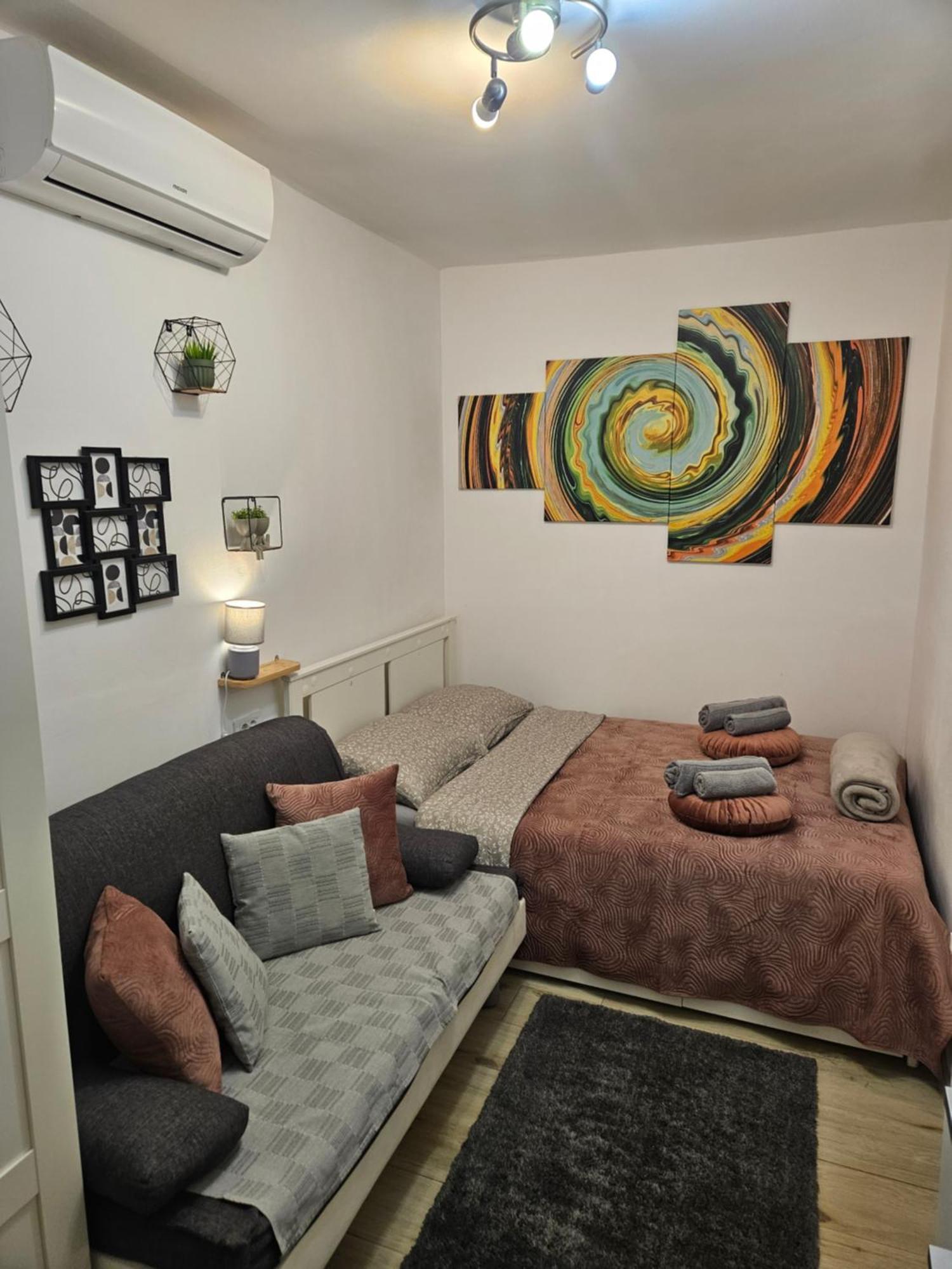 Apartment Maja - Strict Center Of *